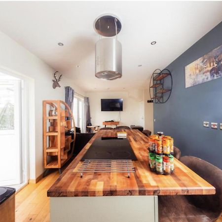 Luxury Cottage With Stunning Views Near Fairy Pools - School House 3 Карбост Экстерьер фото