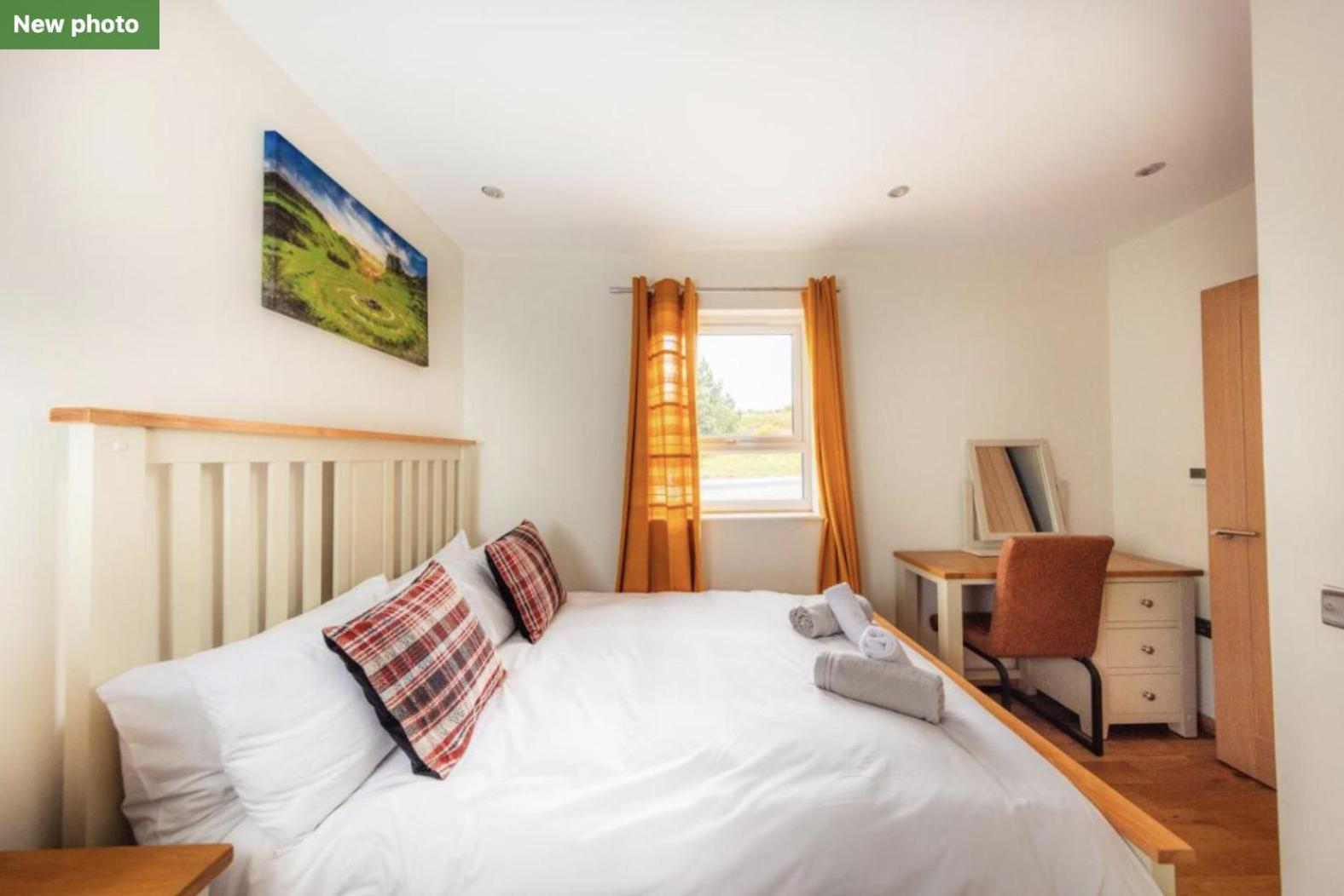 Luxury Cottage With Stunning Views Near Fairy Pools - School House 3 Карбост Экстерьер фото