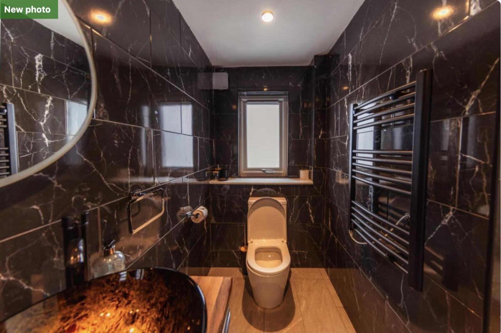 Luxury Cottage With Stunning Views Near Fairy Pools - School House 3 Карбост Экстерьер фото