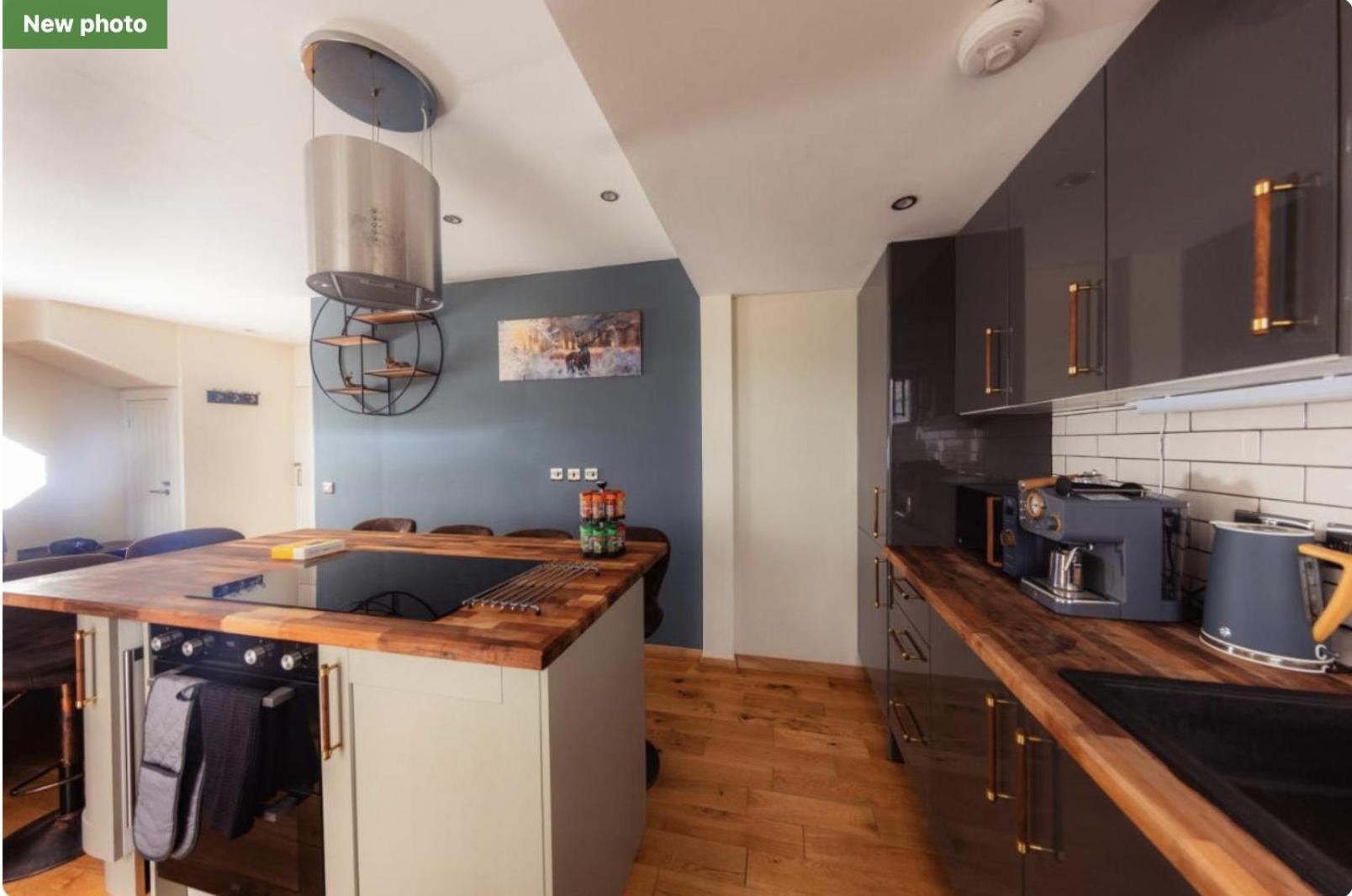 Luxury Cottage With Stunning Views Near Fairy Pools - School House 3 Карбост Экстерьер фото